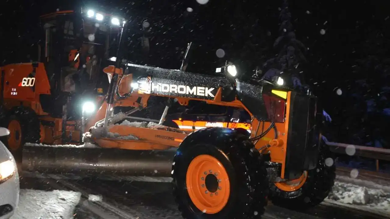 Antalya–Konya Yolu Kışa Teslim Oldu 4